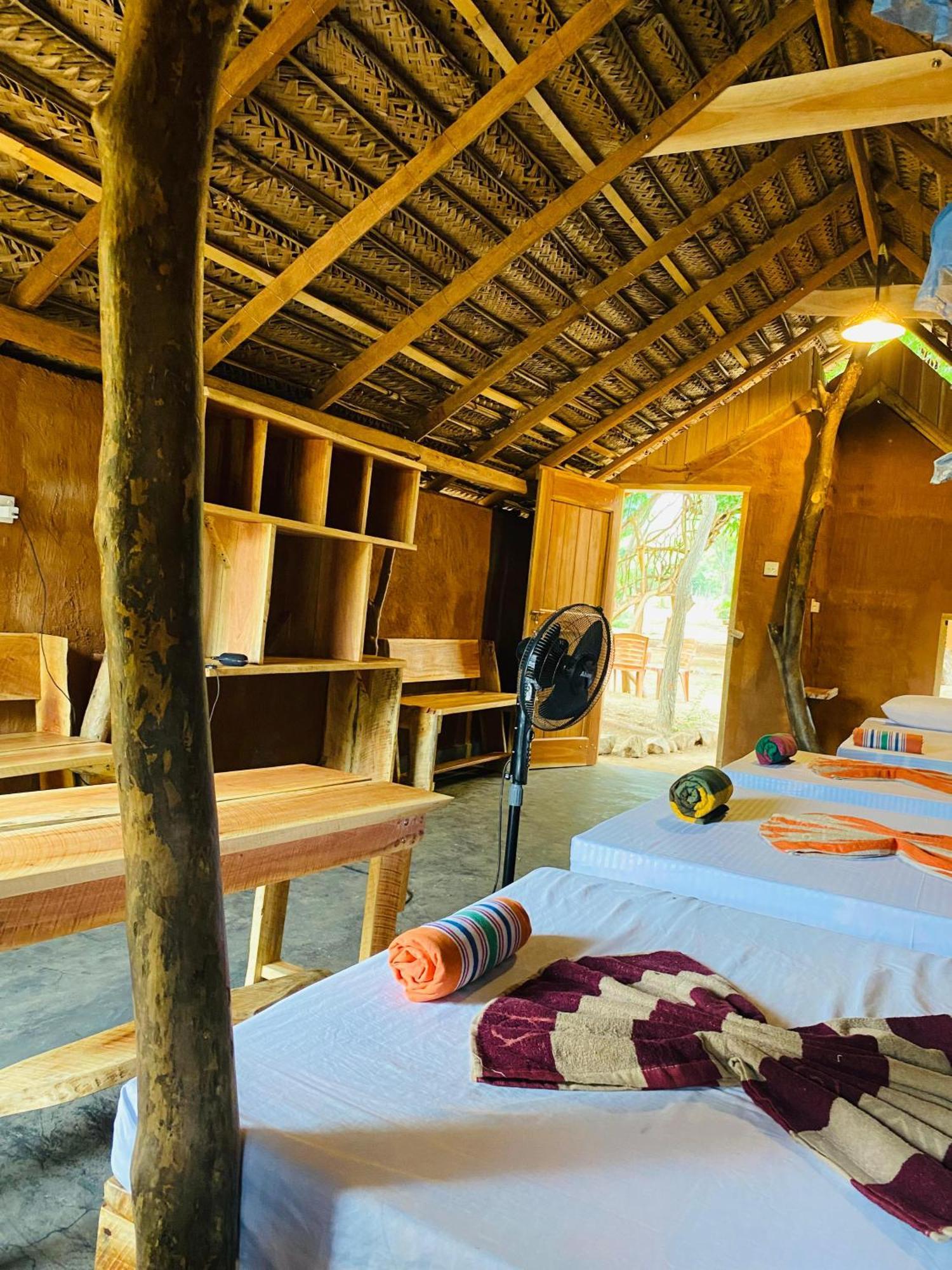 Yala Village Eco Tree House Tissamaharama Extérieur photo